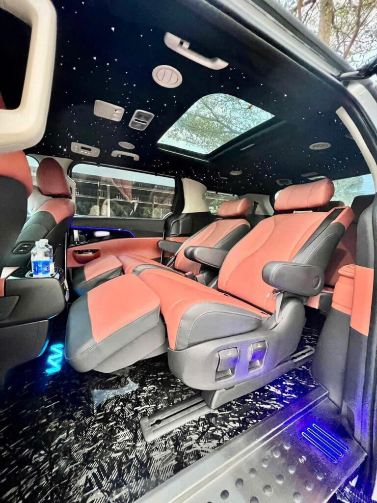 45319256736766769505